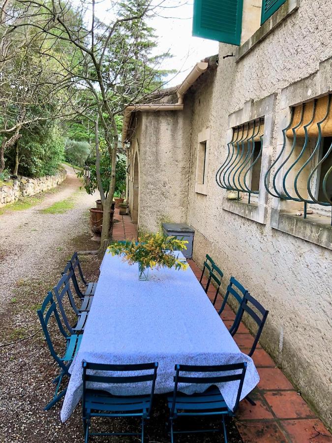 فيلا Les Calades - Piscine, Parc, Parking آرْلْ المظهر الخارجي الصورة